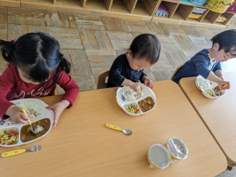 ひよこ組 給食😋🍴